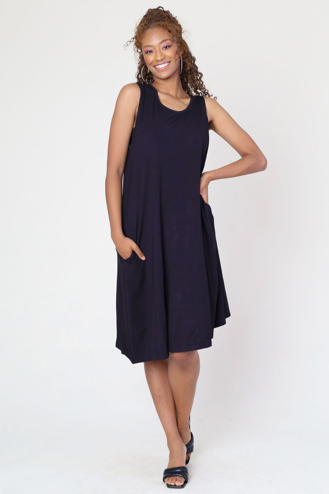 Funsport Summer 2024 Versatile and comfortable, our Sleeveless Dress can be worn in a variety of ways for any occasion. Made with ultra soft jersey material, its slight a-line style is perfect for layering and creating a chic, laid back look this summer.