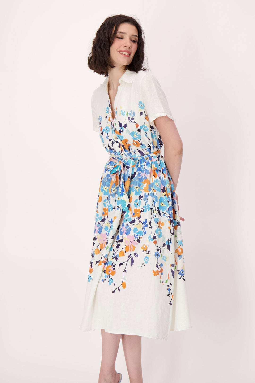 FLORAL CLIMBING FLORAL DRESS WITH TIE BELT