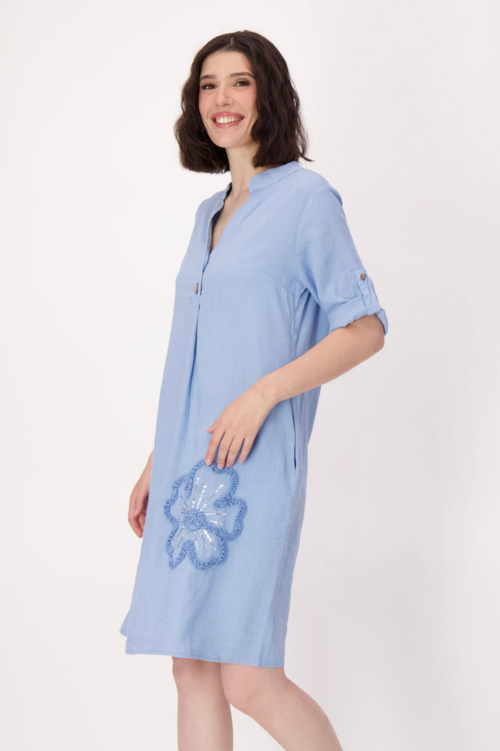 BLUE TAB SLEEVE DRESS WITH FLOWER APPLIQUE