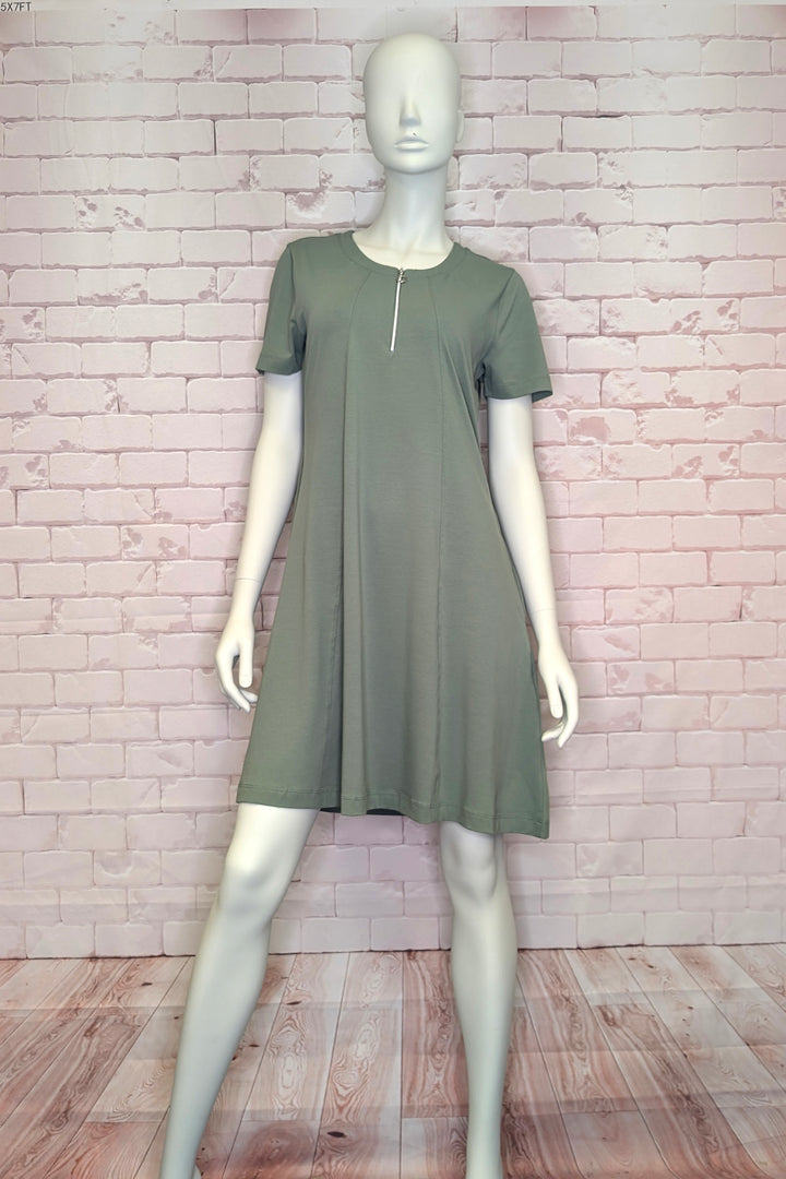 SS ZIP NECK FIT &amp; FLARE DRESS