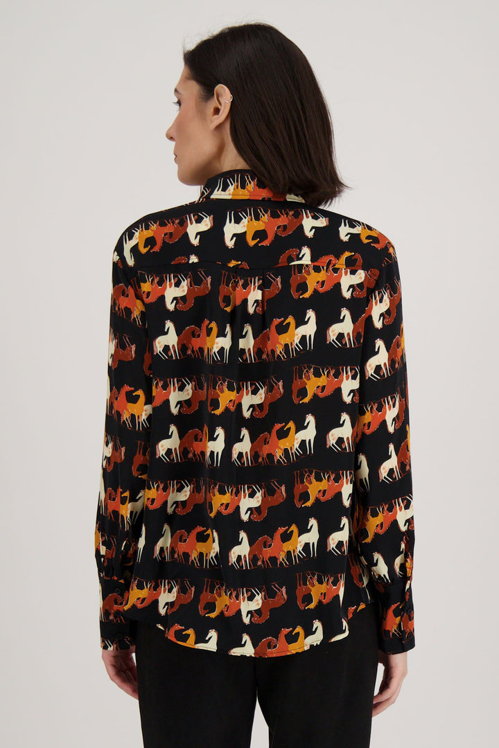 GALLOPING HORSE PRINT BLOUSE