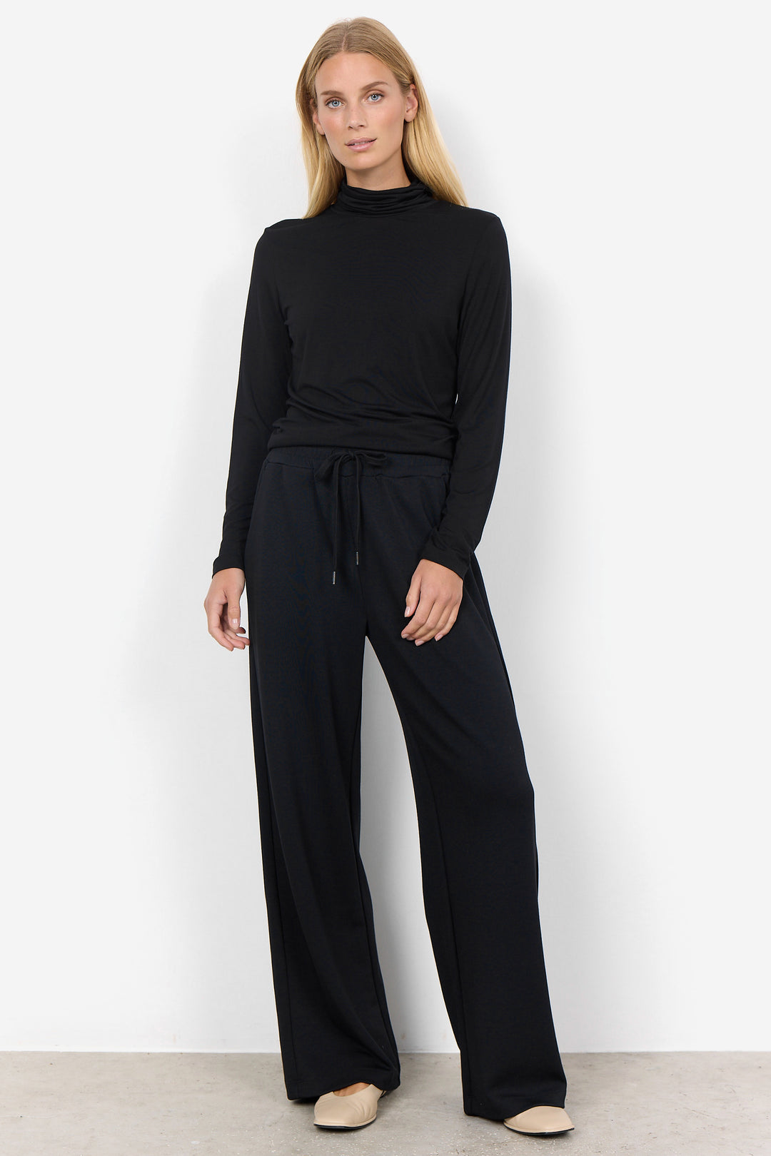 LS T-NECK LYOCELL TEE