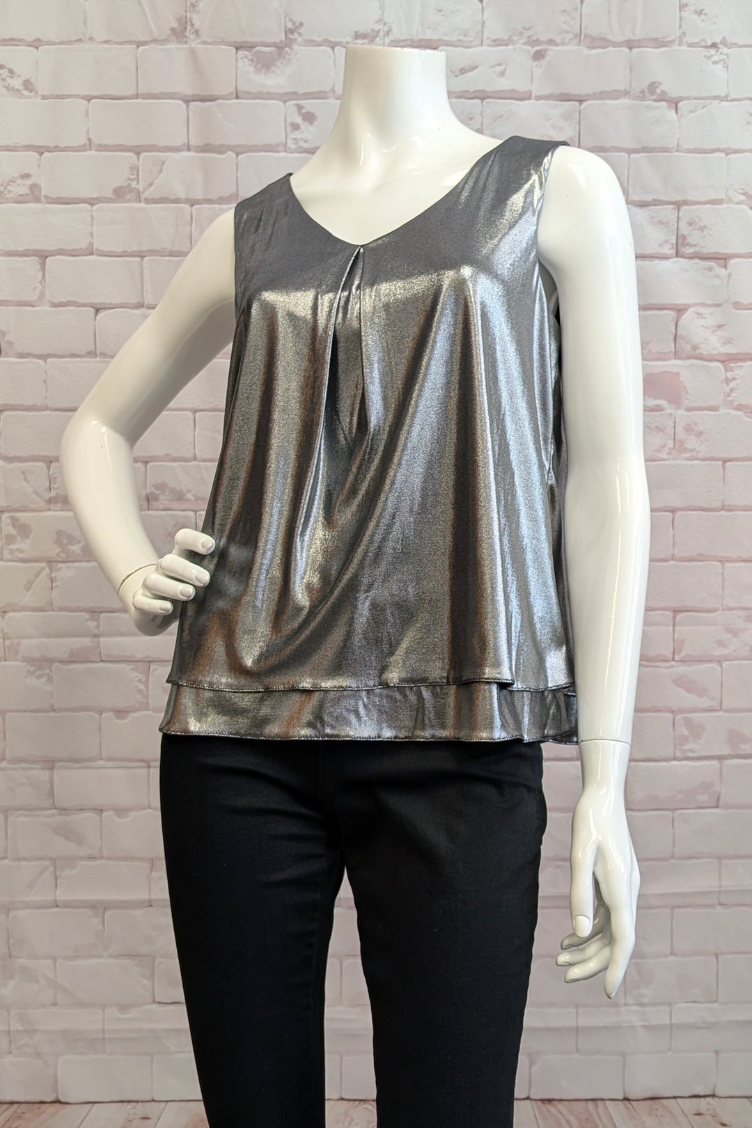 METALLIC FOIL LAYERED CAMI
