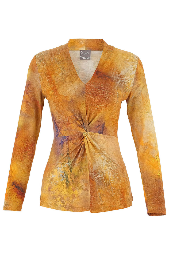 Dolcezza Fall 2025 
Its sophisticated v-neckline and eye-catching center twist detail at the waist create a flattering silhouette, perfect for embracing bright, sunny days.