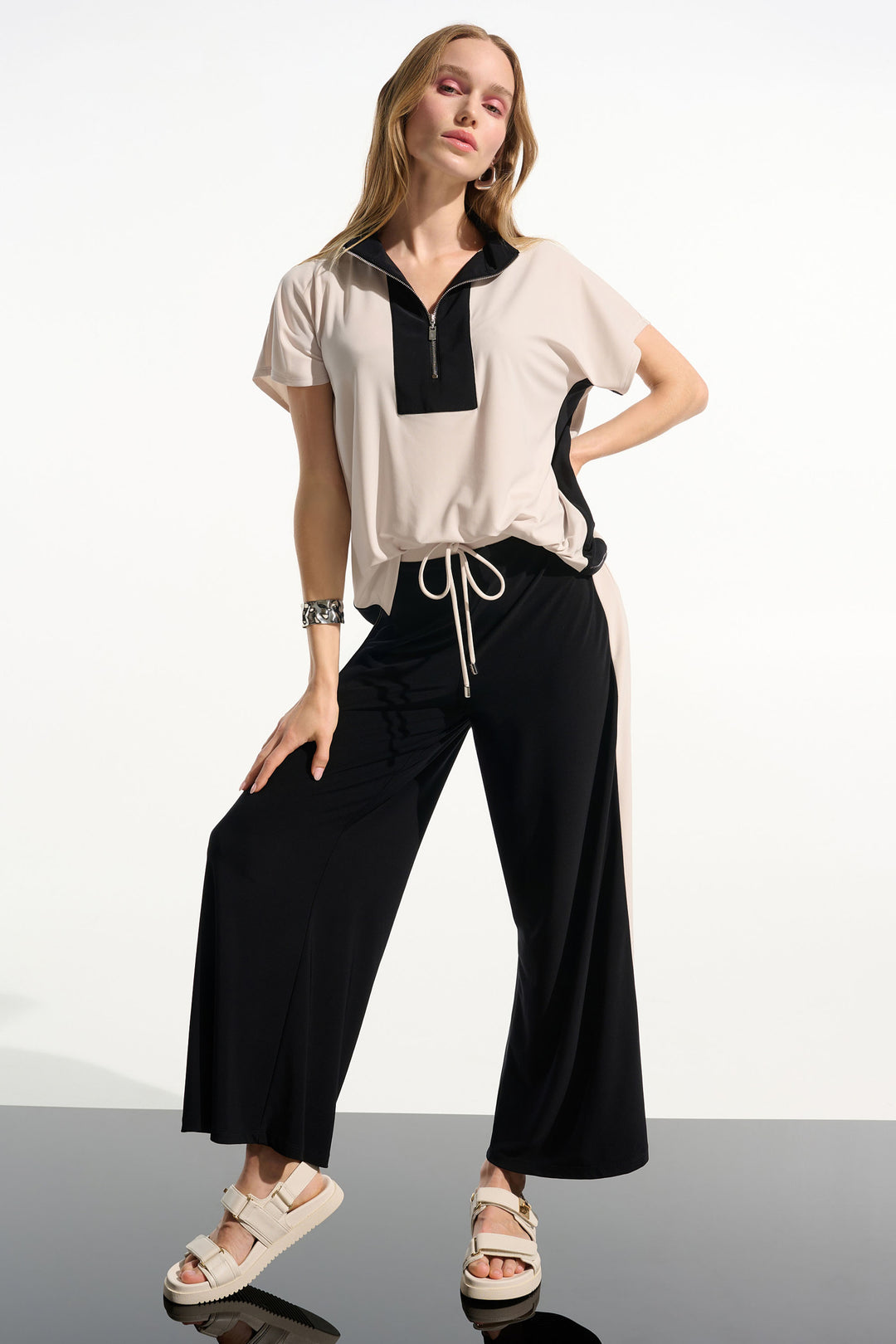 ZIP COLLAR COLOURBLOCK TOP