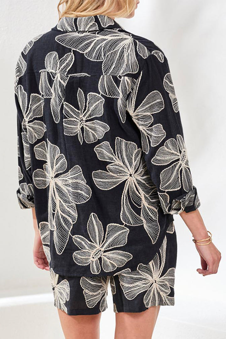 EMBROIDERED FLORAL BLOUSE