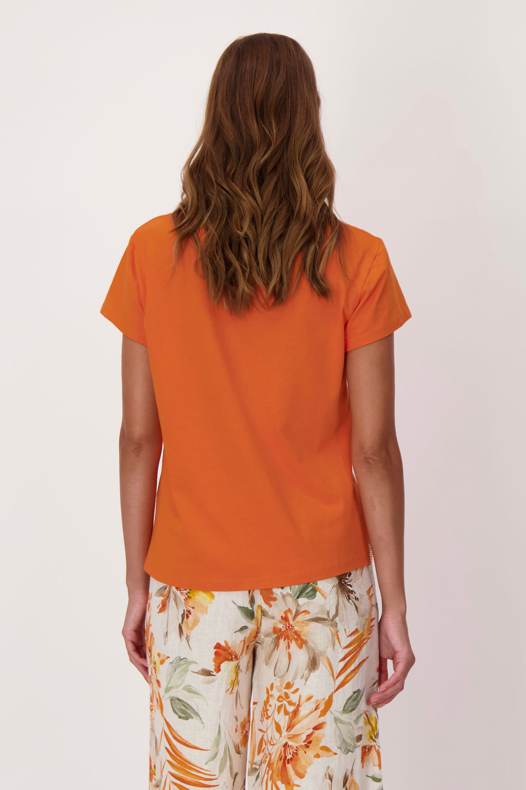 FLOWER APPLIQUE JERSEY BACK TEE