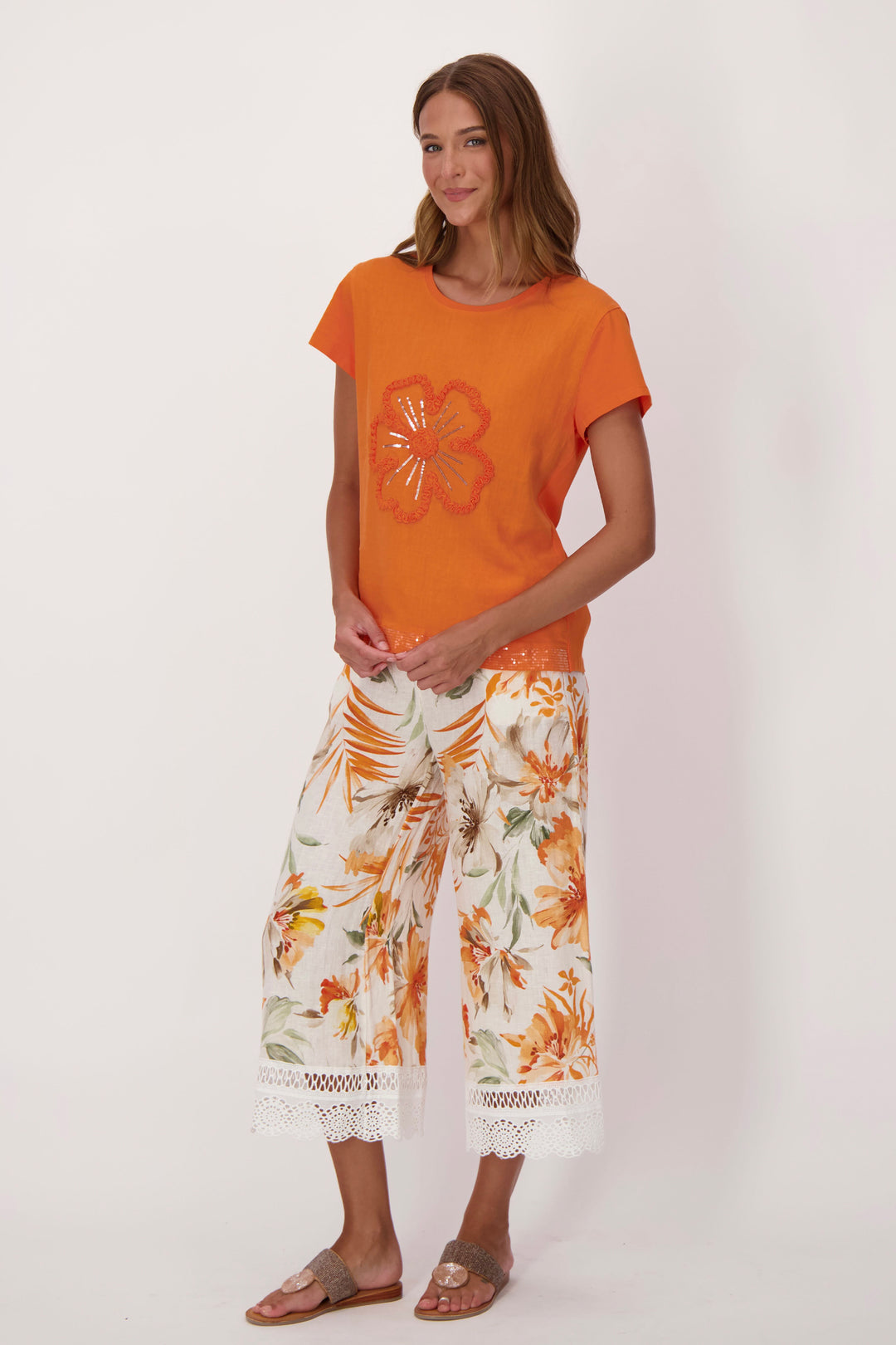 FLOWER APPLIQUE JERSEY BACK TEE