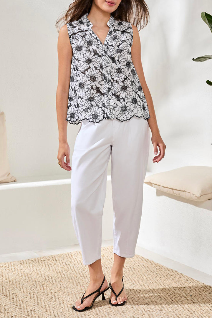 SLEEVELESS FLORAL EMBROIDERED BLOUSE
