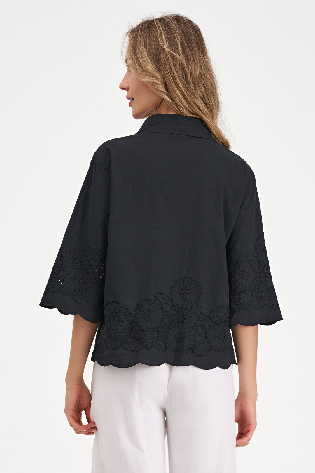 EYELET TRIM BLOUSE