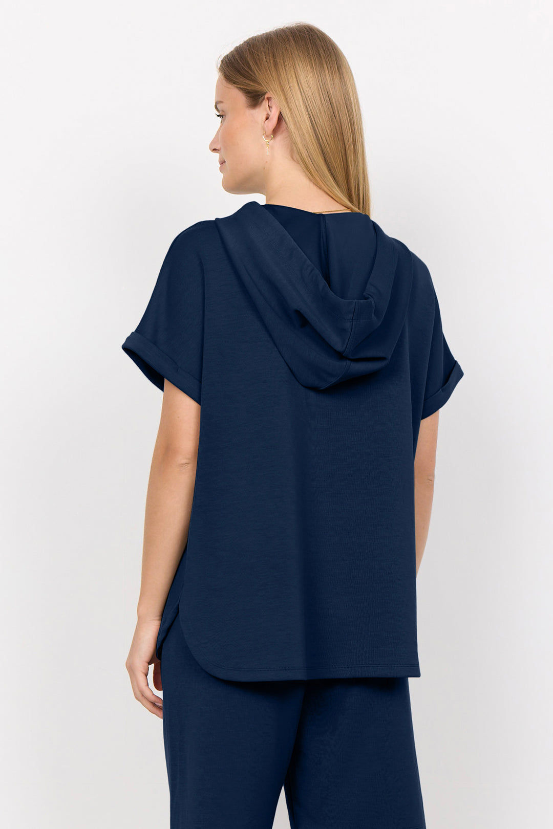 BANU SS HOODIE TOP