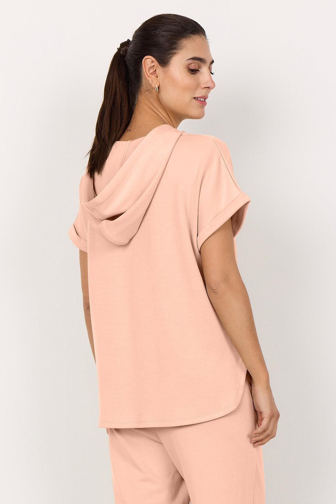 BANU SS HOODIE TOP