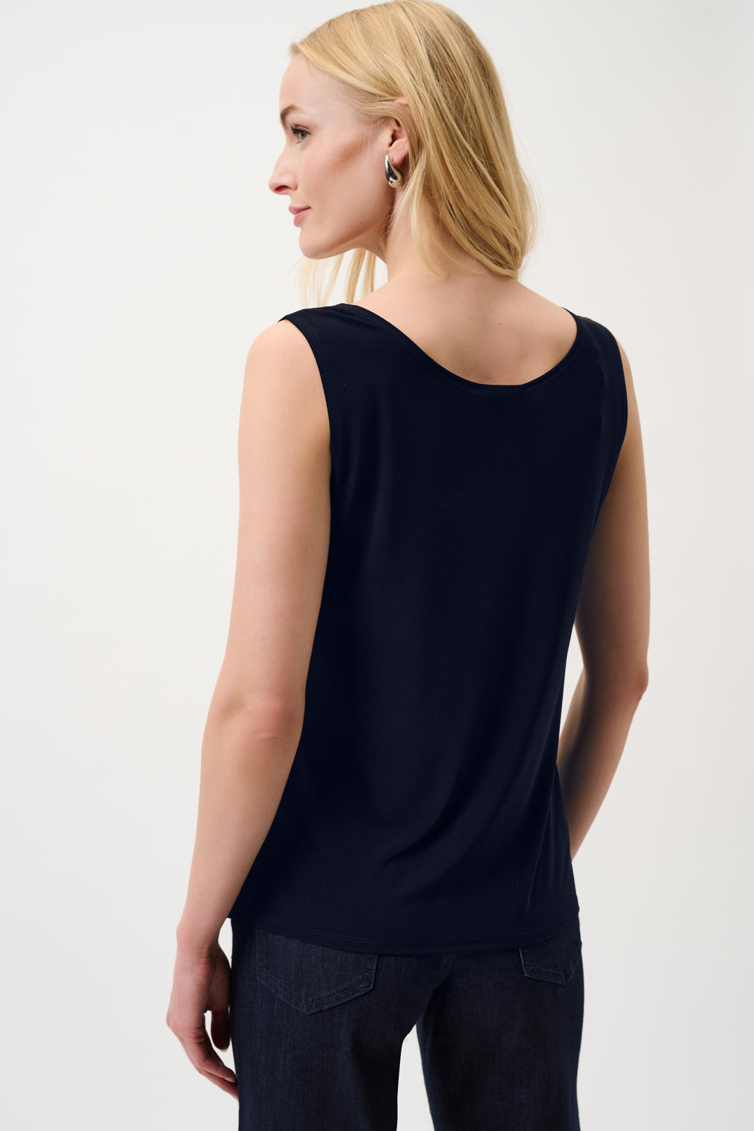 THE ESSENTIAL SCOOP CAMI
