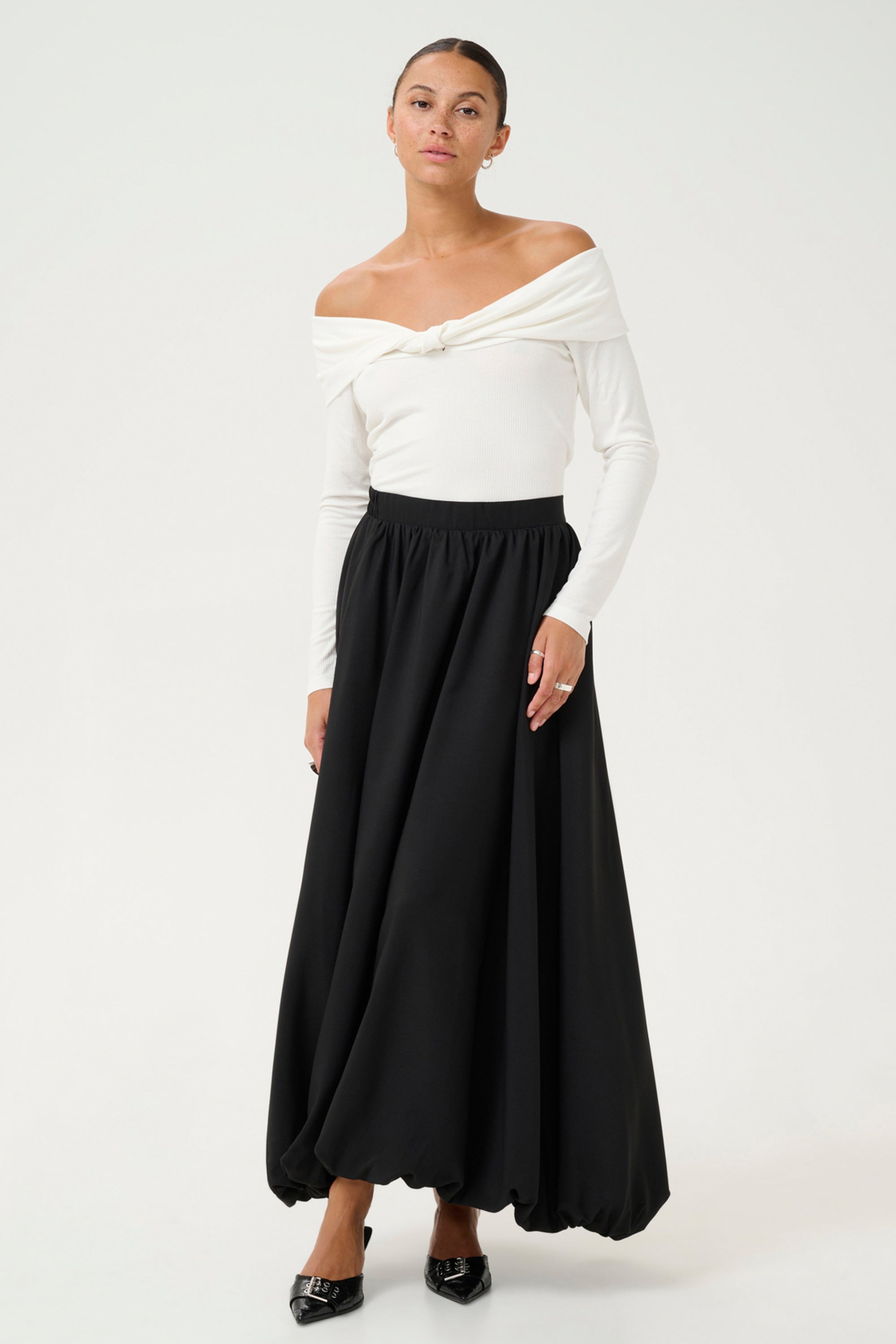 BLACK BUBBLE HEM SKIRT – Aldila Boutique