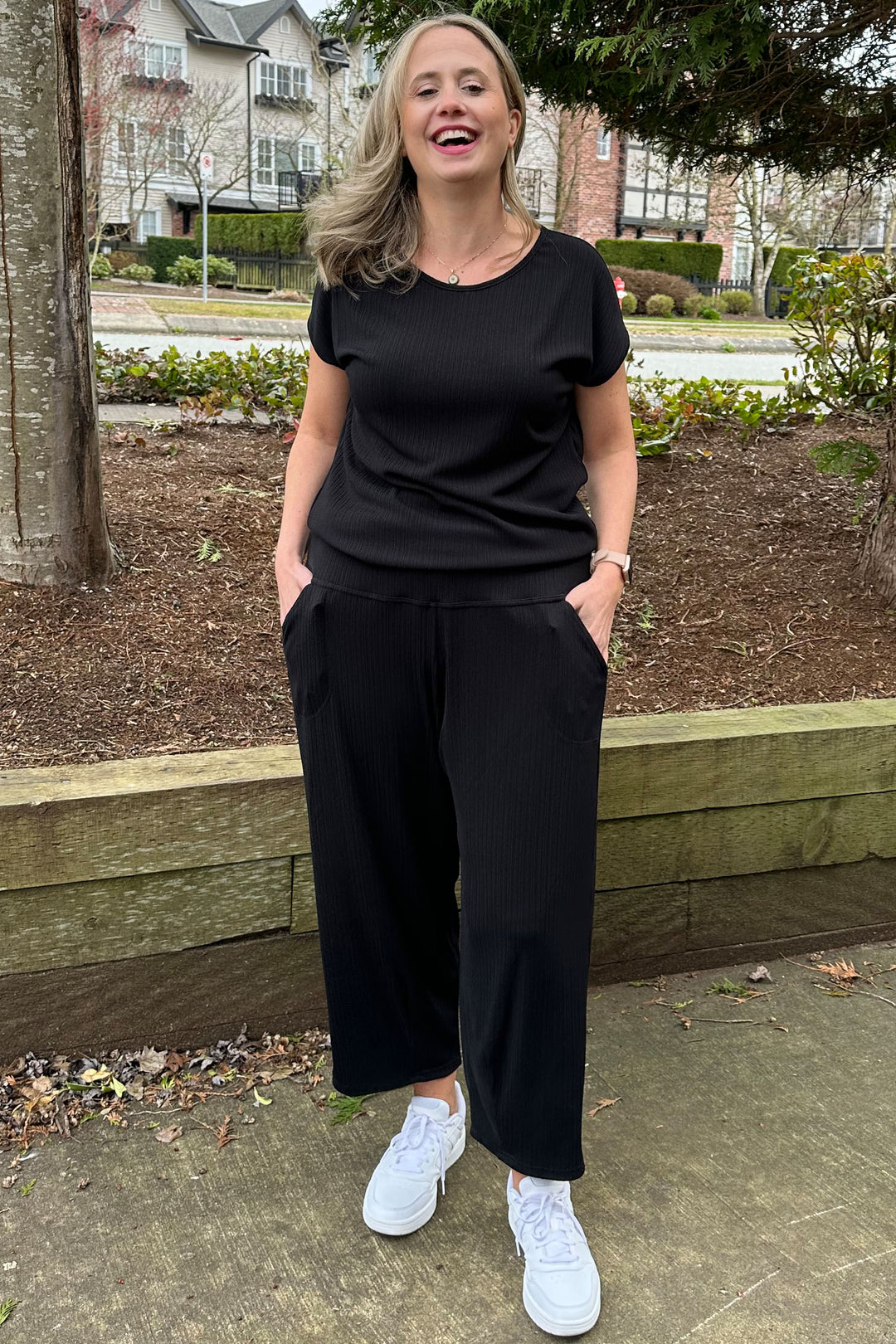 Aldila Summer 2024 Proudly made in Vancouver Canada by Aldila, these Wide Crop Pants With Pockets are a relaxed-fitting pant made of 100% polyester, boasting a wide leg, cropped length and pull-on waist with side pockets.