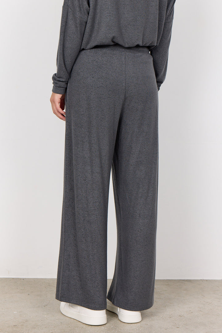 DRAWSTRING KNIT PANT