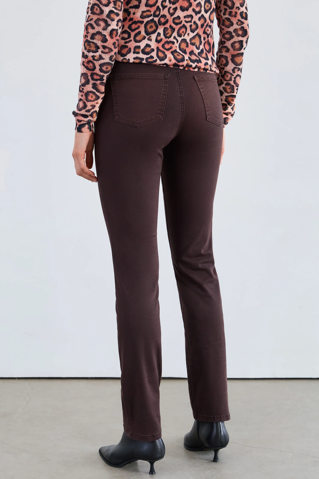 PETITE SUZANNE STRAIGHT LEG