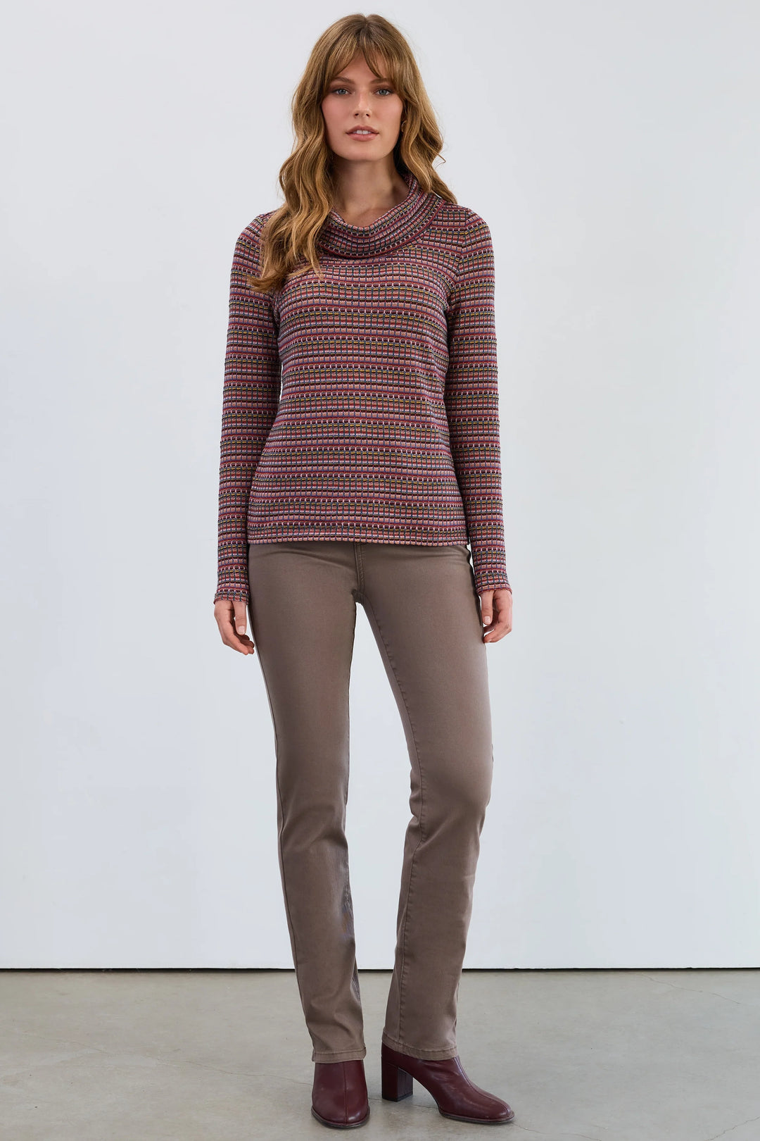 PETITE SUZANNE STRAIGHT LEG