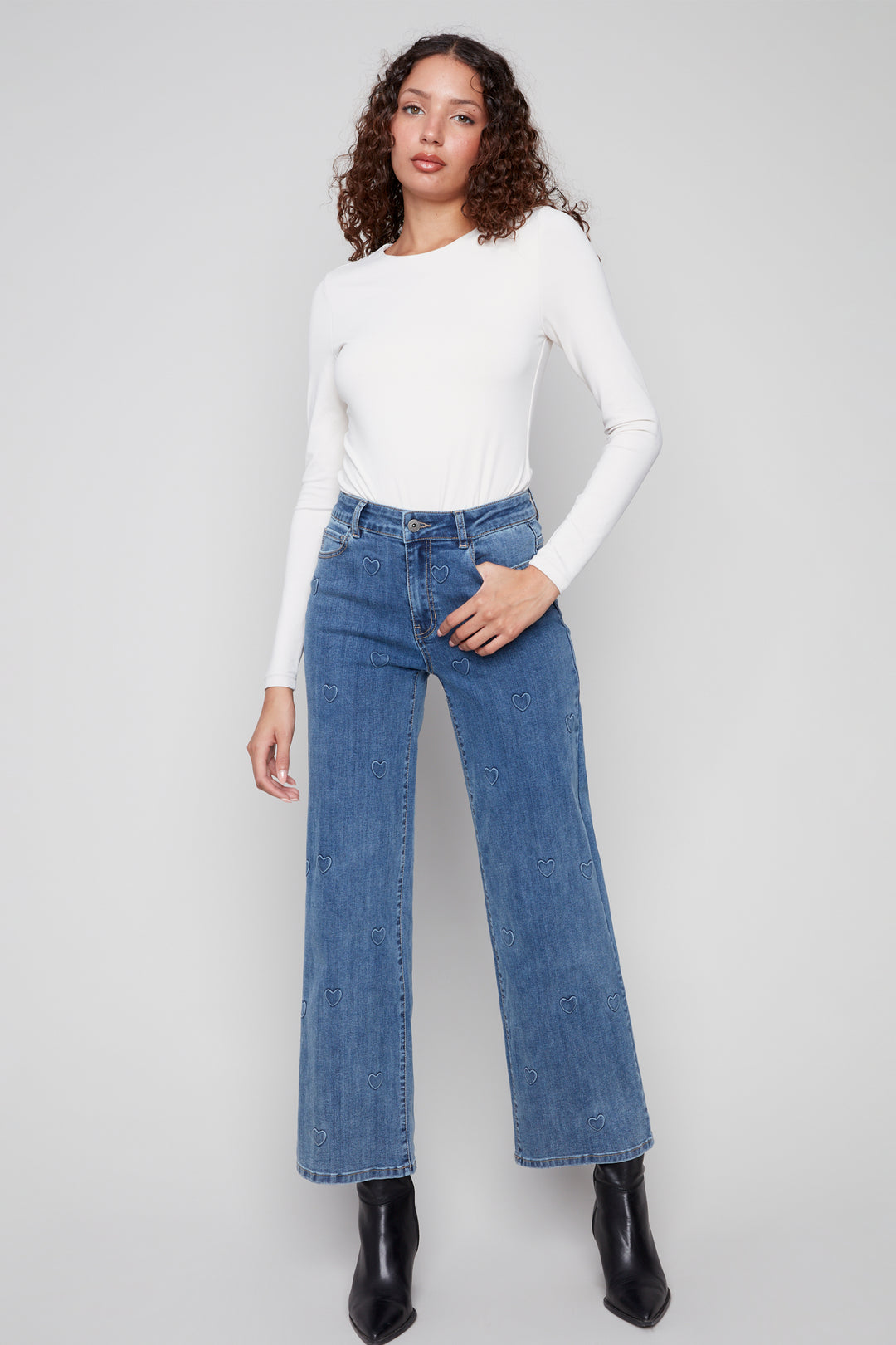 DENIM HEARTS WIDE LEG EMBROIDERED JEAN