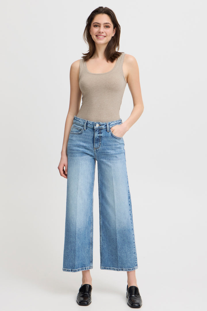 WIDE LEG JEANS