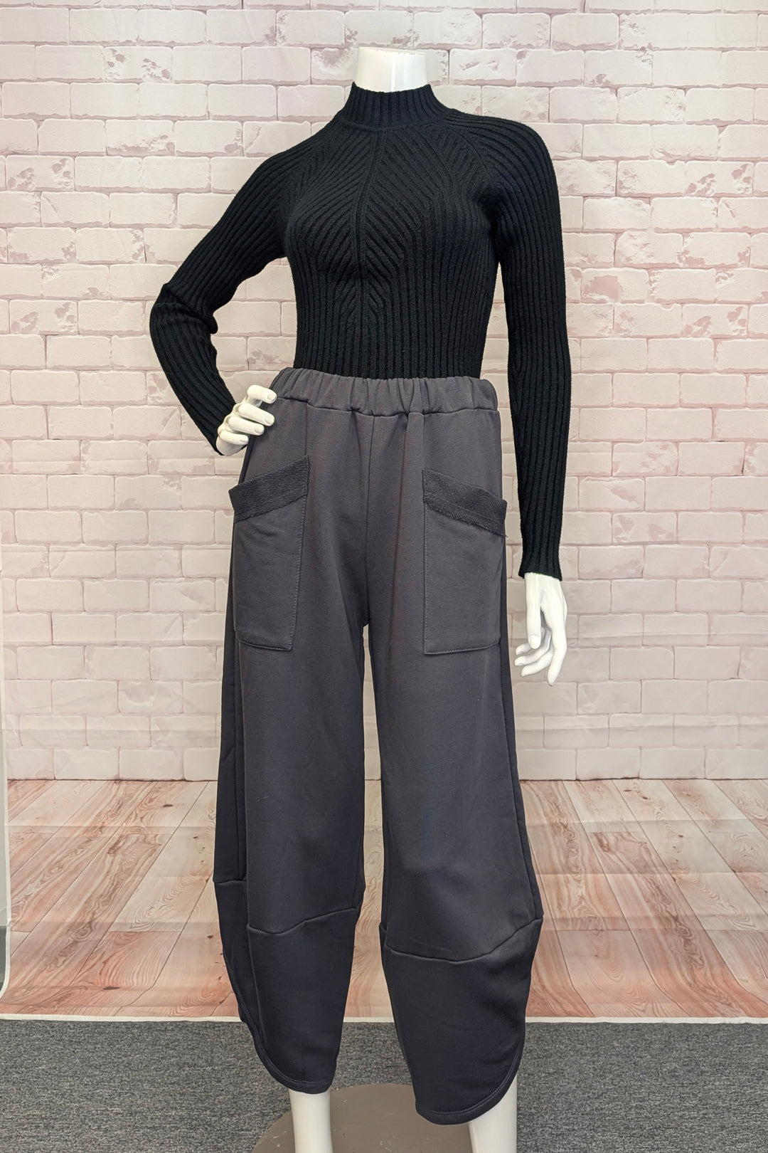 BALLOON HEM JOGGER PANT