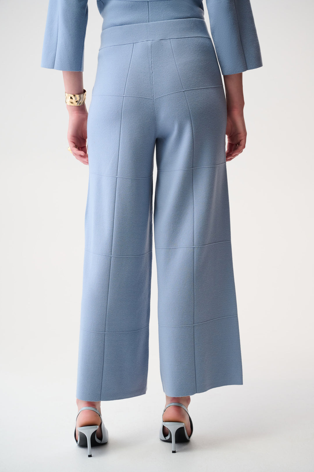 KNIT PANT WITH LARGE WINDOW PANE