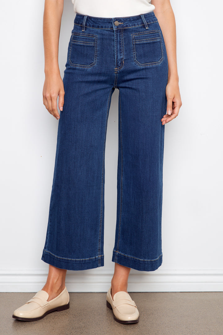 CROPPED PATCH POCKET FLARE JEAN