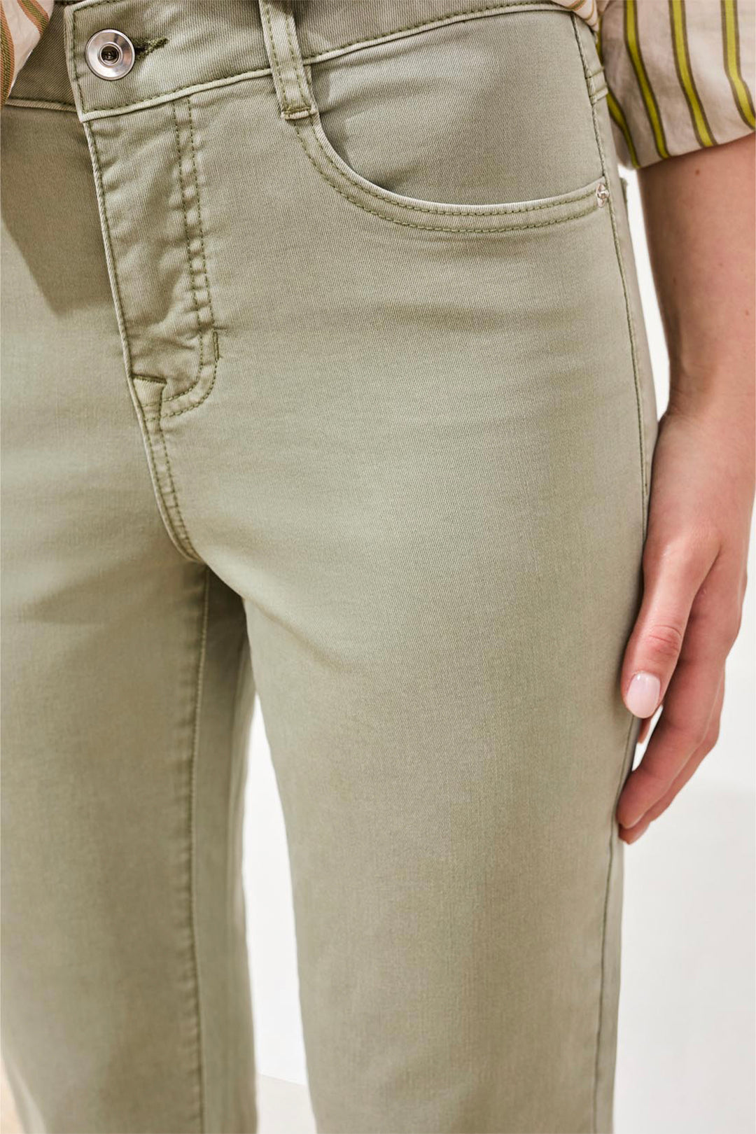 SOPHIA STRAIGHT ANKLE