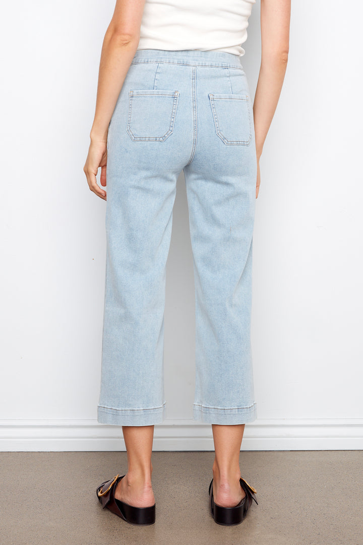WIDE LEG CROP JEAN WITH SIDE BUTTONS