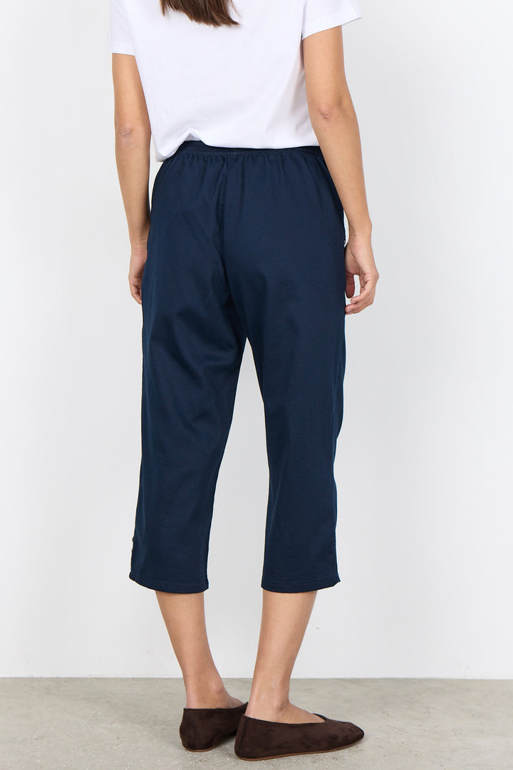 CAPRI WITH BUTTON DETAILS