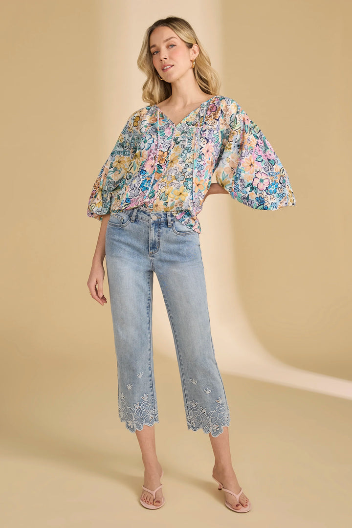 OLIVIA STRAIGHT CROP WITH FLORAL EMBROIDERED HEM