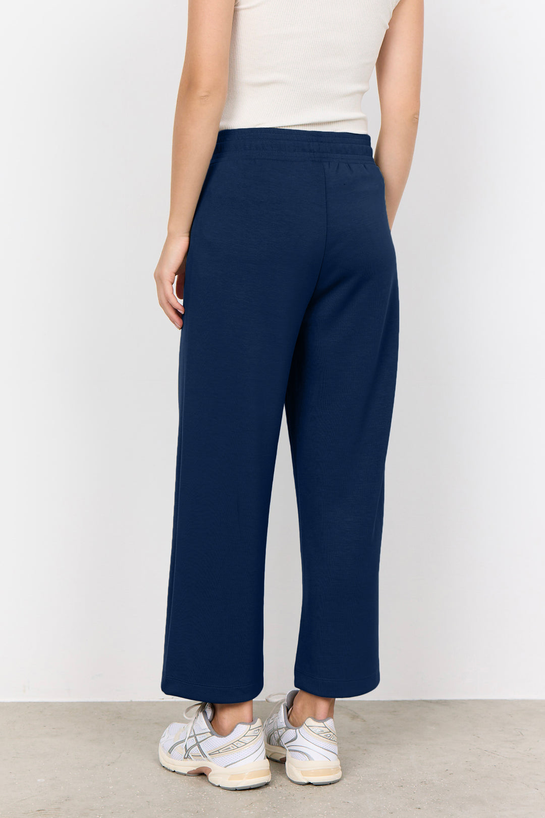 BANU DRAWSTRING CROP PANT