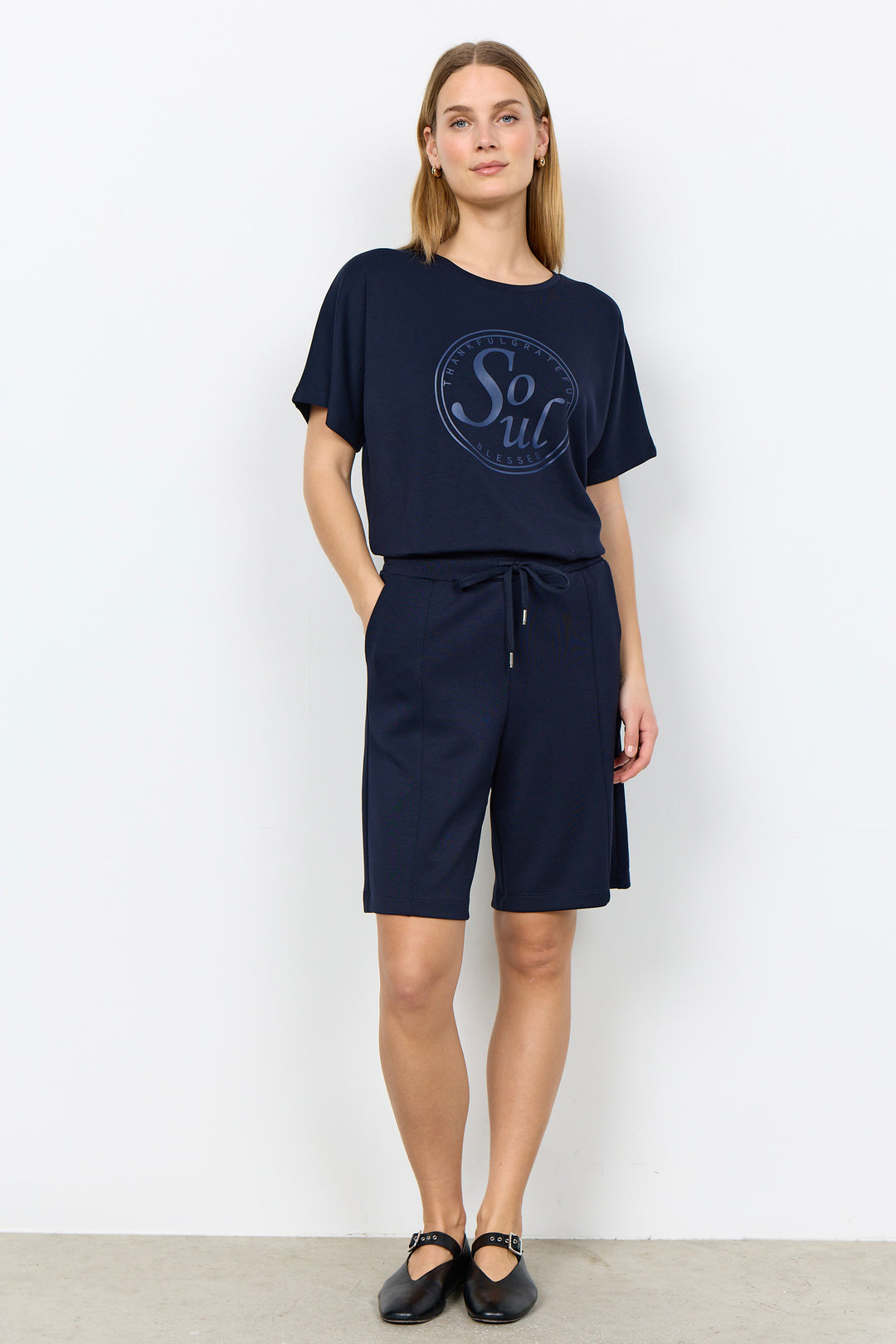 BANU DRAWSTRING SHORT