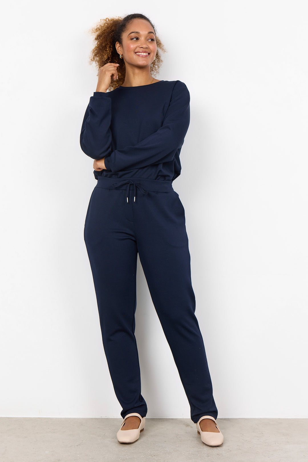 BANU SLIM DRAWSTRING PANT