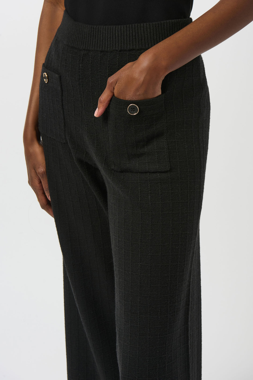 BLACK KNIT PANT WITH PATCH POCKETS
