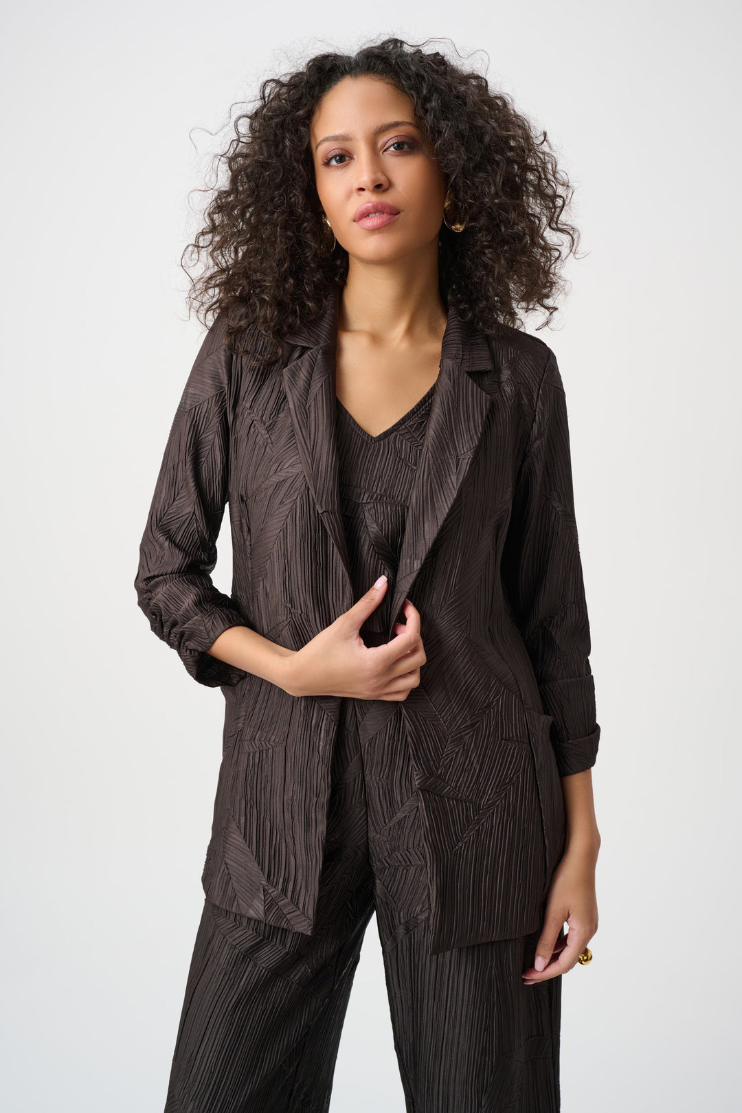 PLEATED BLAZER