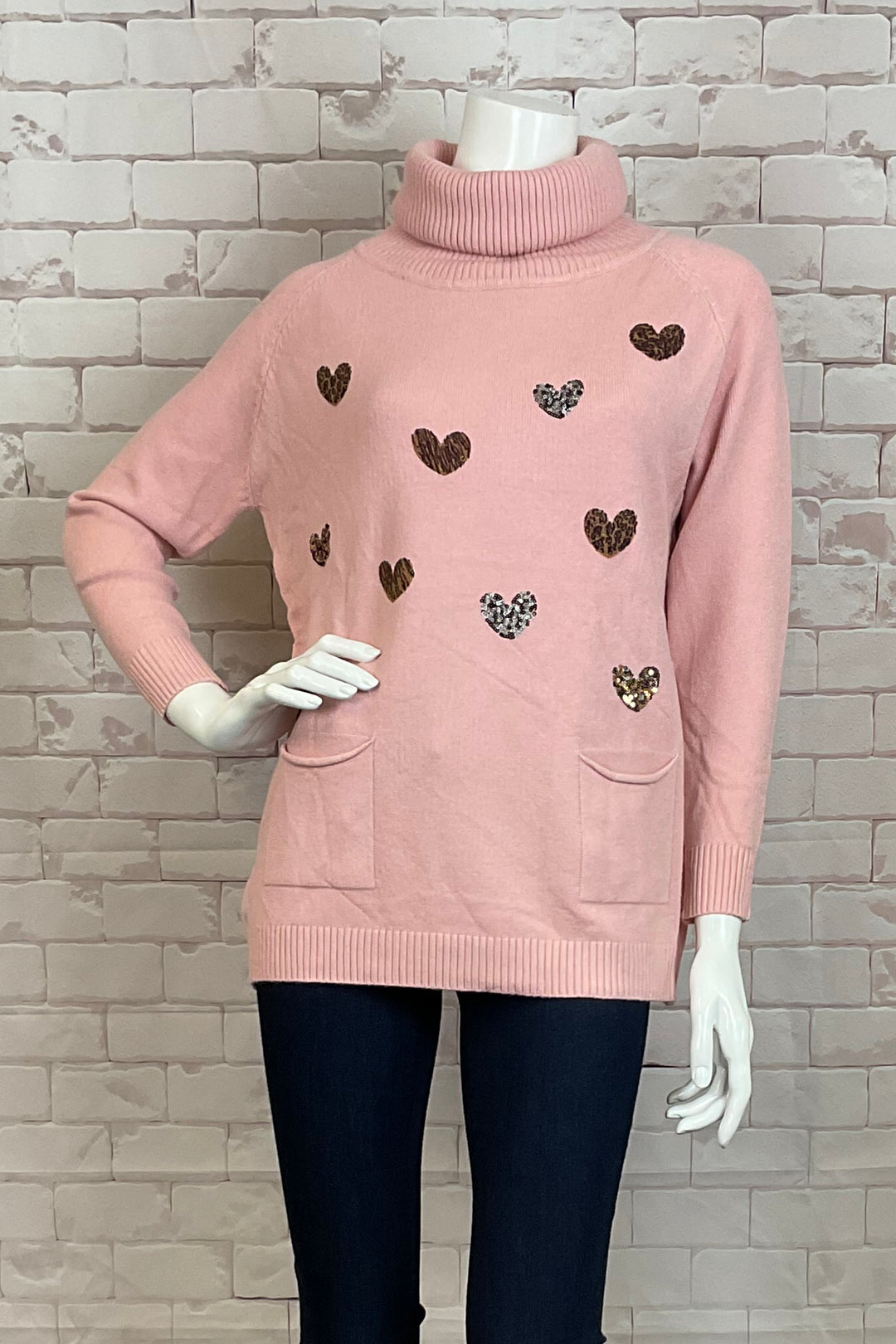 LS T-NECK WITH HEARTS