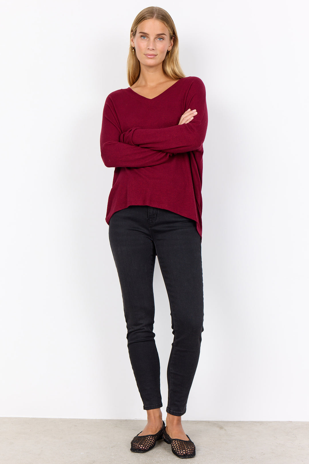 V-NECK DOLMAN SWEATER TOP