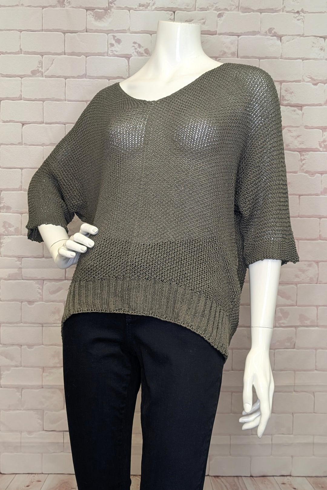 V-NECK DOLMAN SWEATER TOP