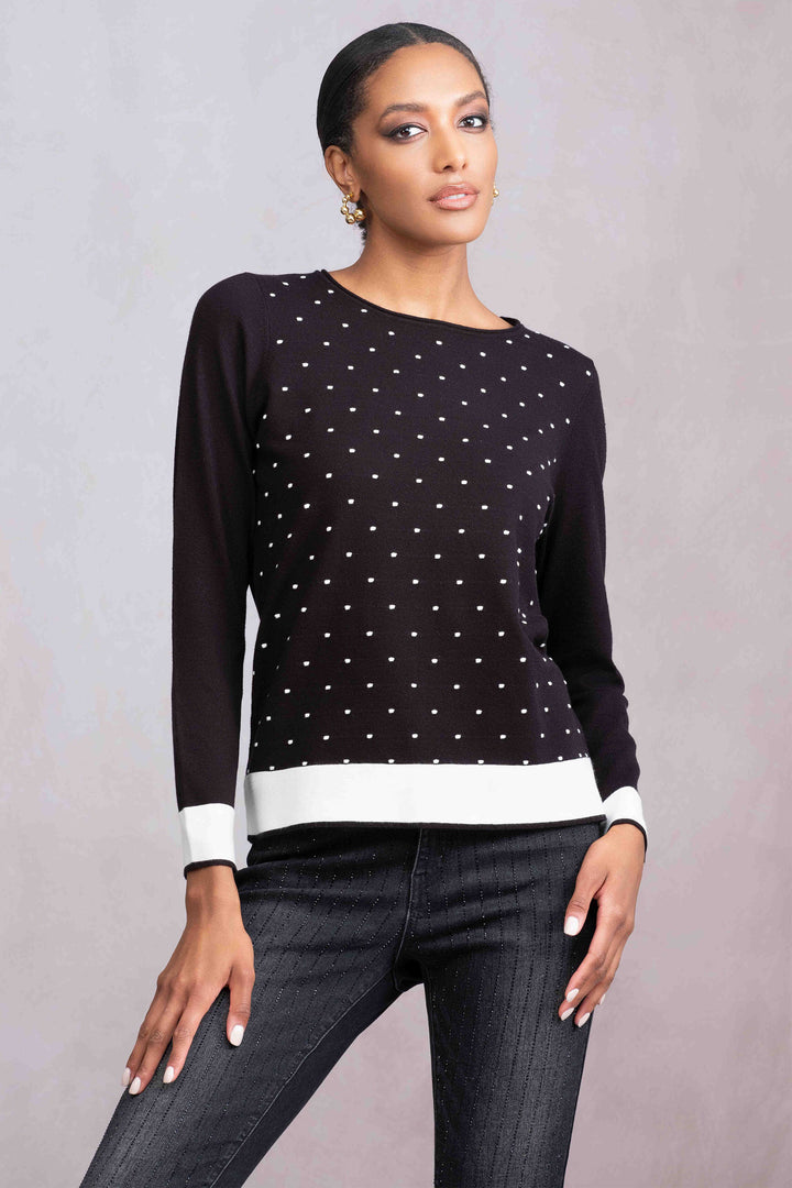 Alison Sheri Fall 2025
A charming polka dot heart adorns the back, offering a unique and playful touch. Finished with contrasting hem and cuffs, this top blends timeless design with thoughtful accents for versatile everyday wear. 