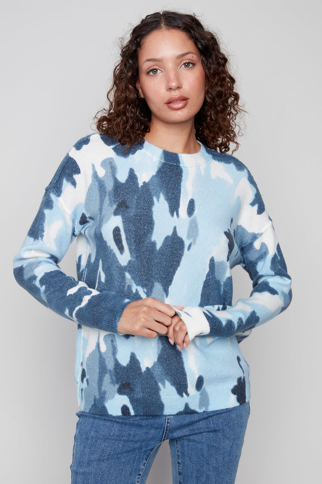 REVERSIBLE CAMO PRINT SWEATER TOP