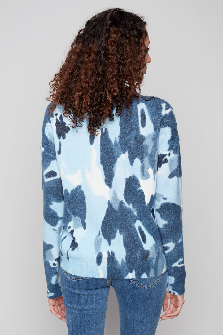 REVERSIBLE CAMO PRINT SWEATER TOP