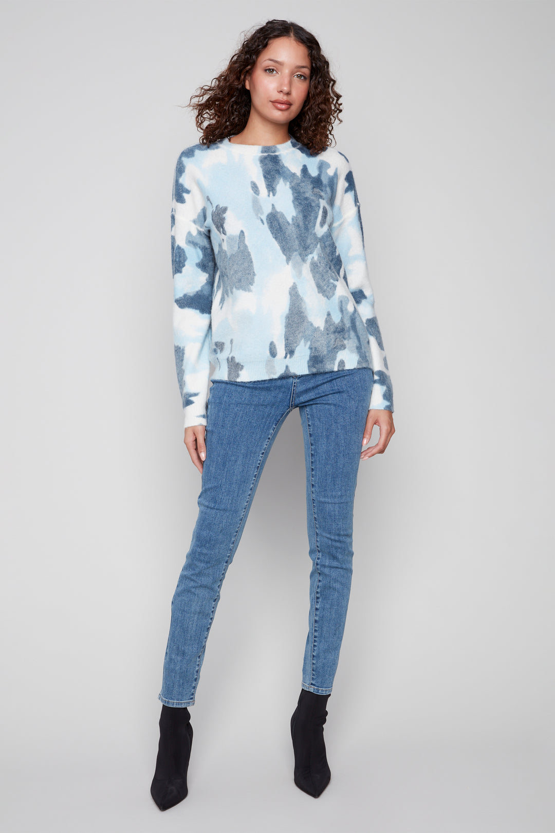 REVERSIBLE CAMO PRINT SWEATER TOP