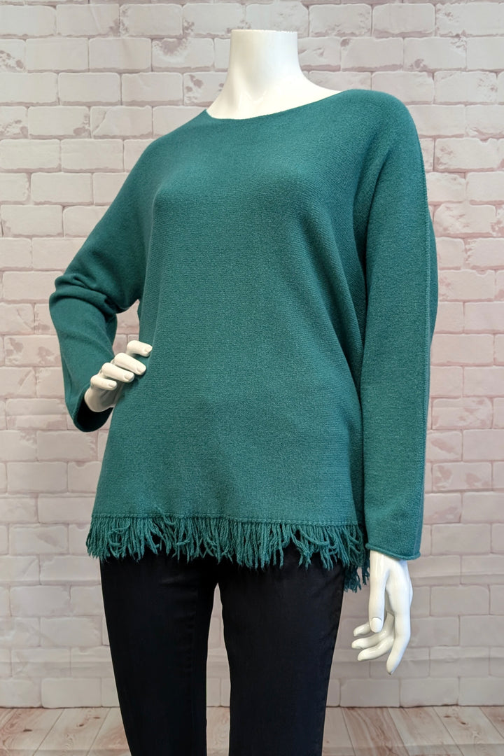 LS SWEATER TOP WITH FRINGE HEM