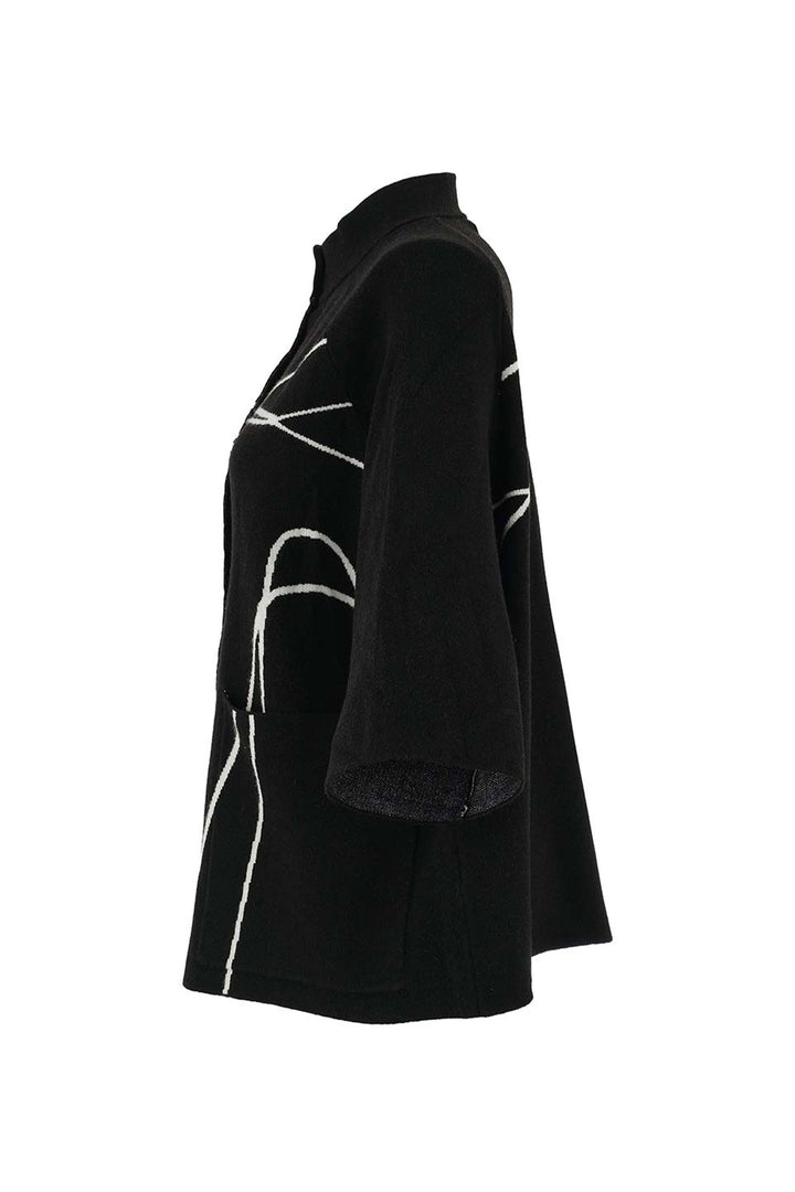 KNIT JACKET WITH LINES