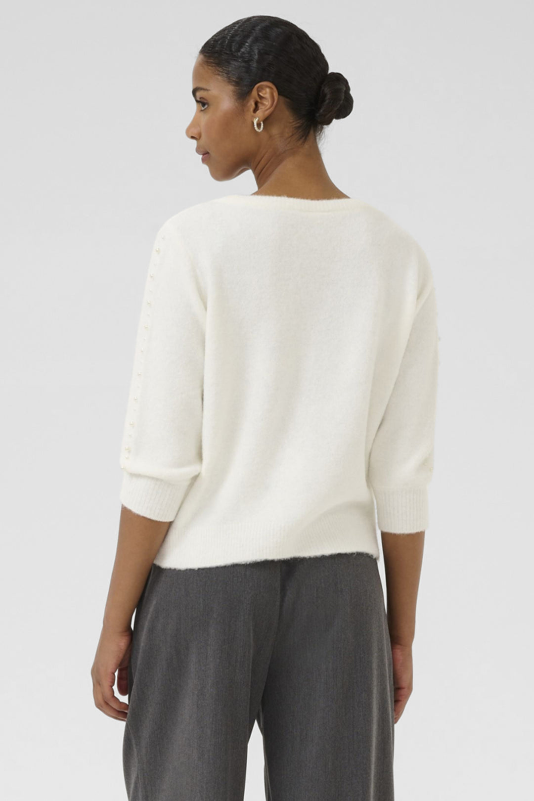SWEATER TOP WITH PEARL SLEEVE DETAILS