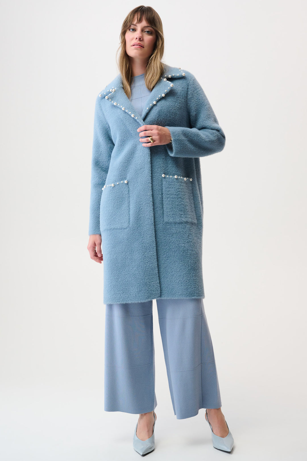 FEATHER YARN PEARL COLLAR COAT