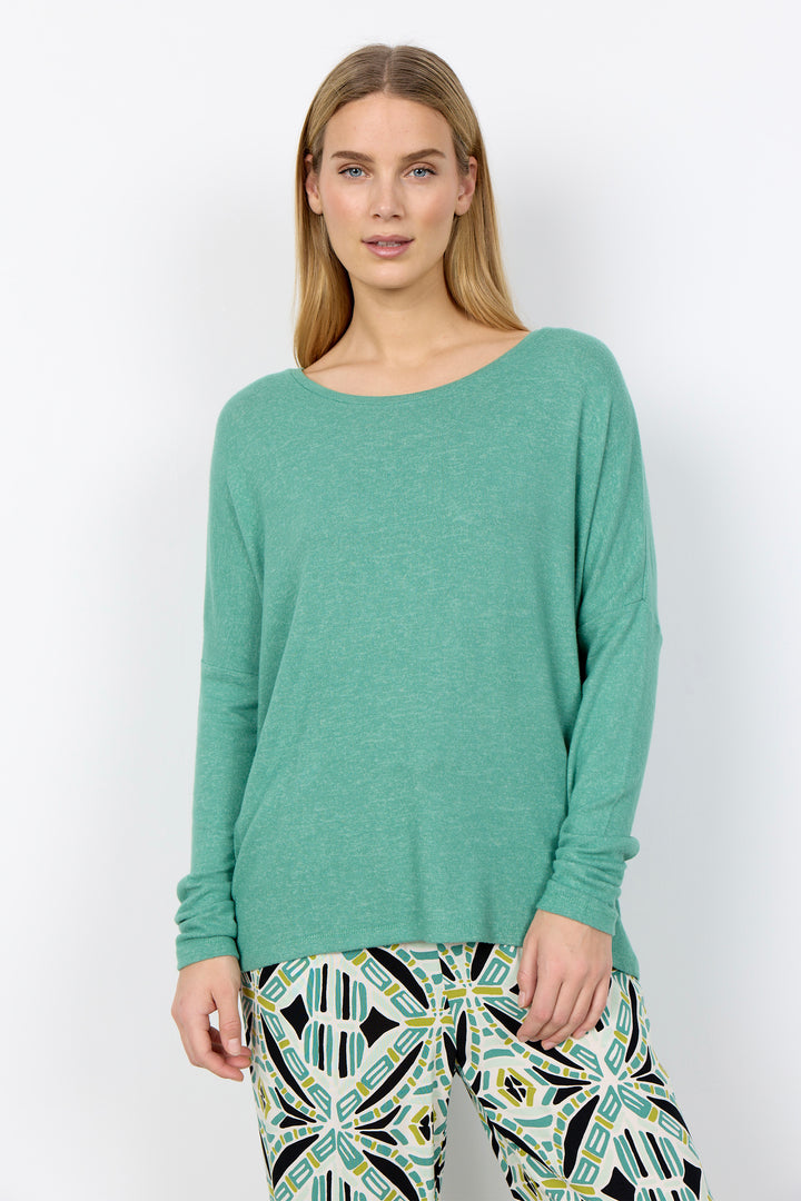 BIARA DOLMAN SWEATER TOP