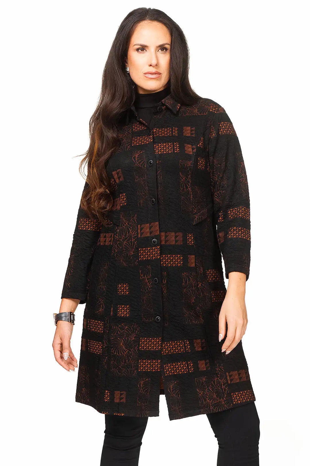 Minkas Fall 2025 
Designed with front buttons and practical front pockets, it offers a relaxed yet smart silhouette perfect for fall. Its loose fit ensures comfort while maintaining a polished look, making it an ideal choice for office wear and refined casual occasions.