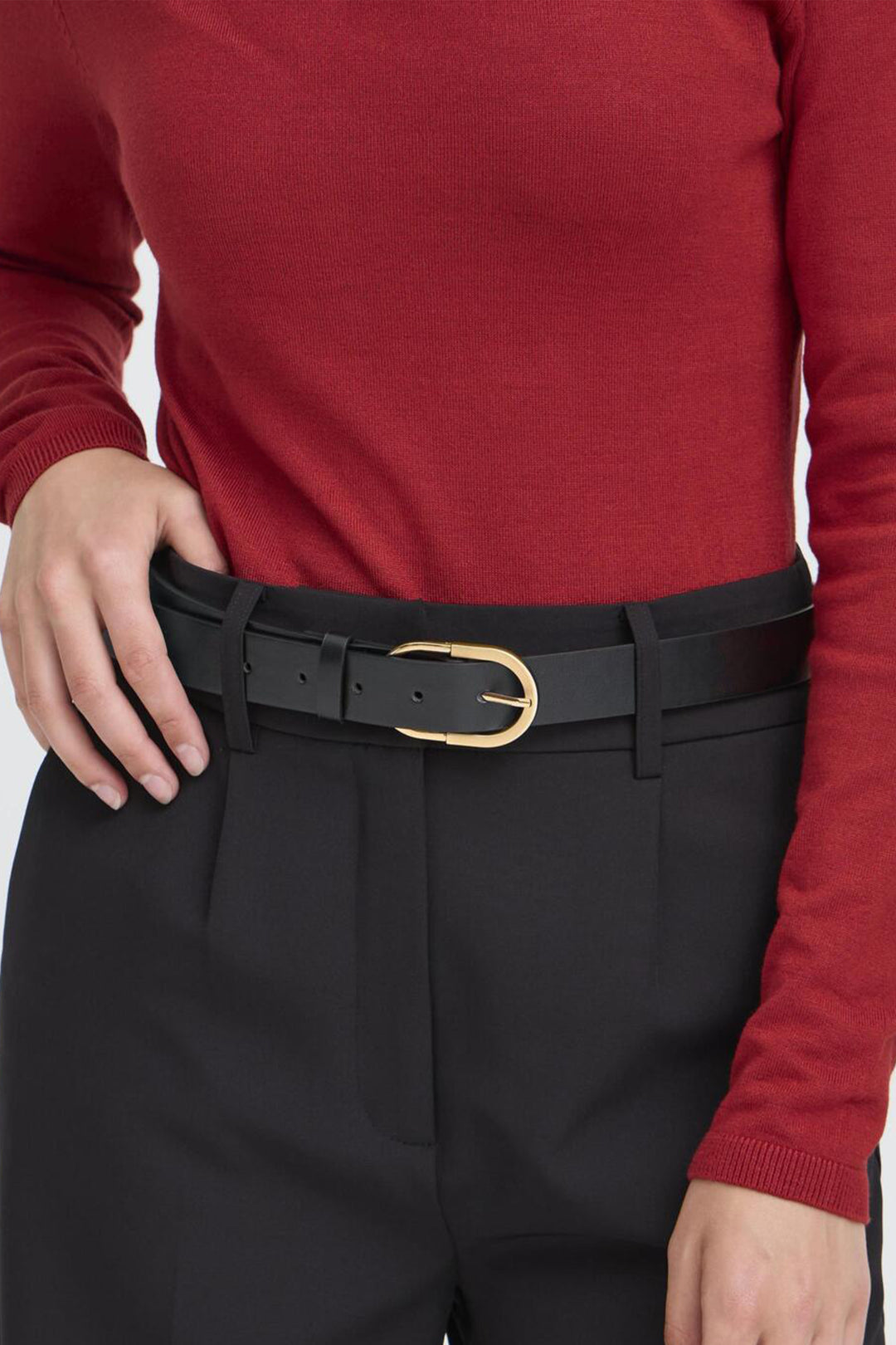 BELT WITH GOLD BUCKLE